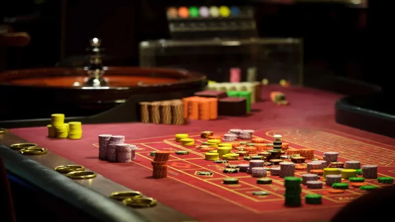 Hướng dẫn chơi Roulette đơn giản dễ hiểu dành cho người mới 